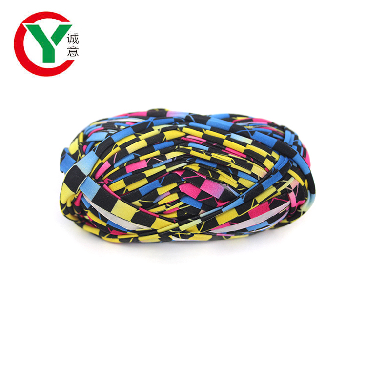 China Popular Good Quality 100 Polyester Hand Knitting Yarn Cut Yarn
